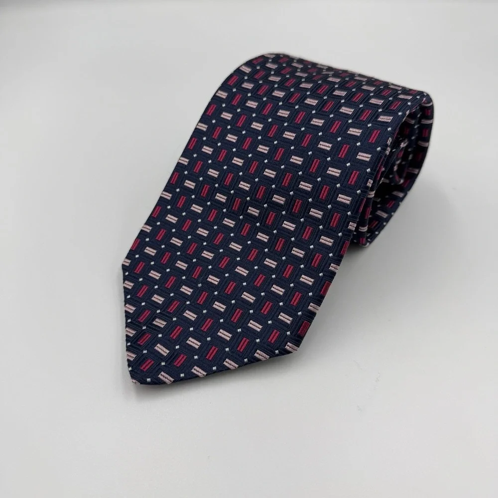 Brooks Brothers 346 Men's Silk Tie Geometric Pink Navy Necktie‎